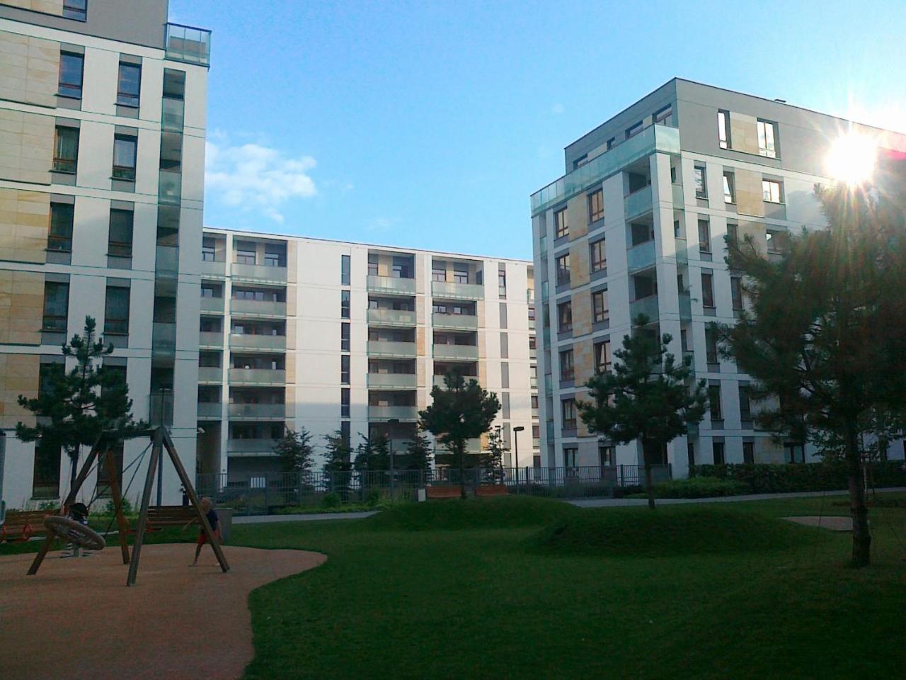 Zoliborz Green Garden Apartment ワルシャワ エクステリア 写真
