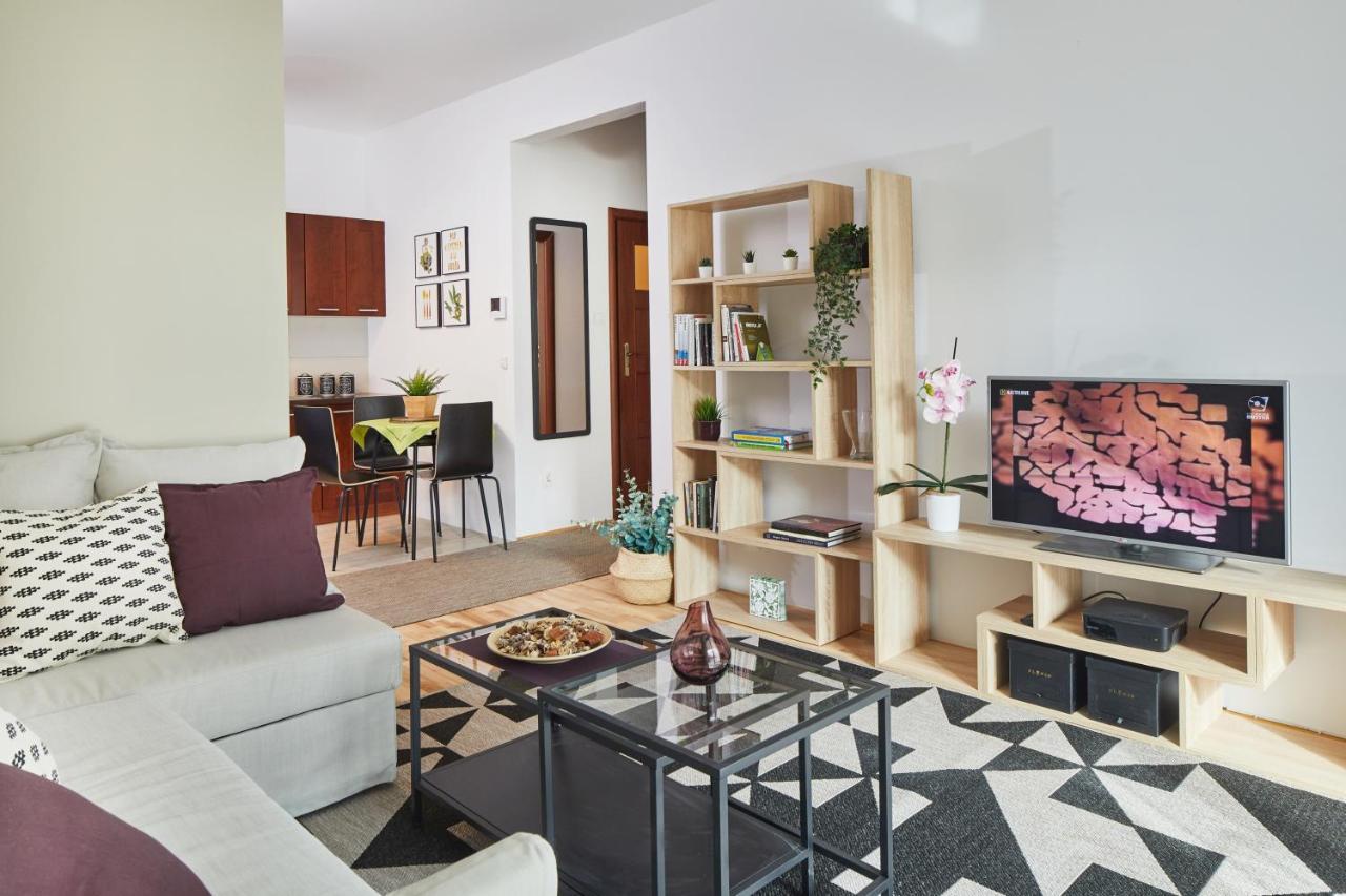 Zoliborz Green Garden Apartment ワルシャワ エクステリア 写真